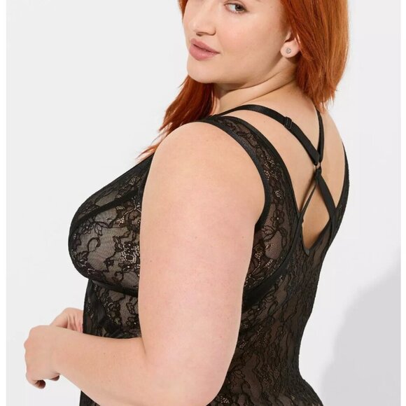 Torrid Lacy Bondage Bodysuit Neck Harness Semi Sheer Lace Black Plus Size 6X - Picture 5 of 9